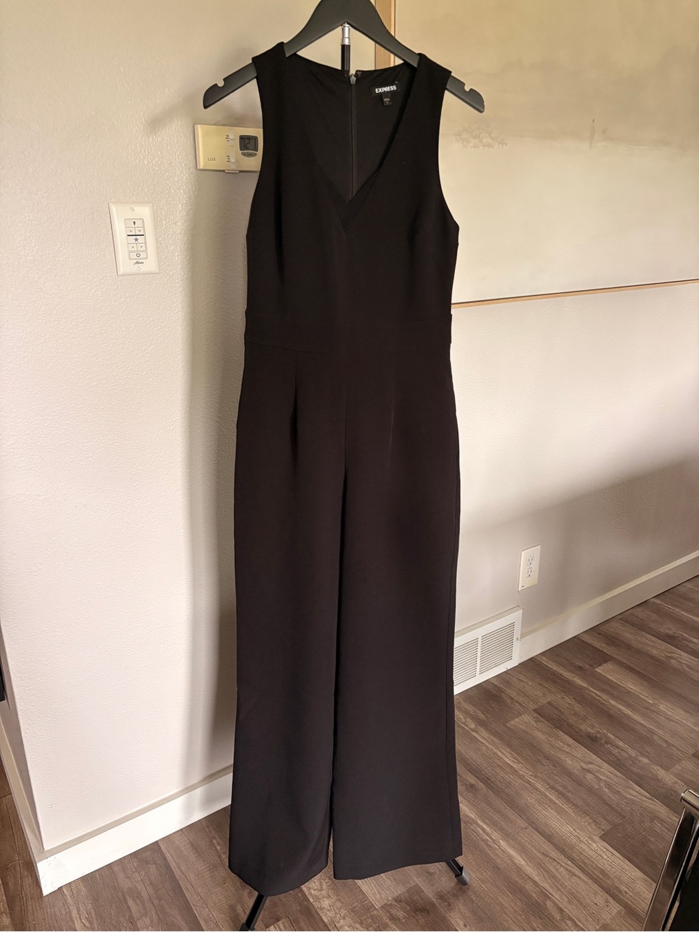 Express Black Sleeveless V-Neck Wide-Leg Jumpsuit